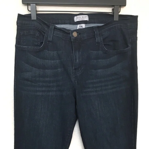 Judy Blue Flare Jeans REPOSH Size 1x - Picture 4 of 9